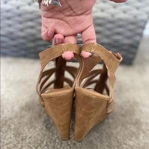Tan heels